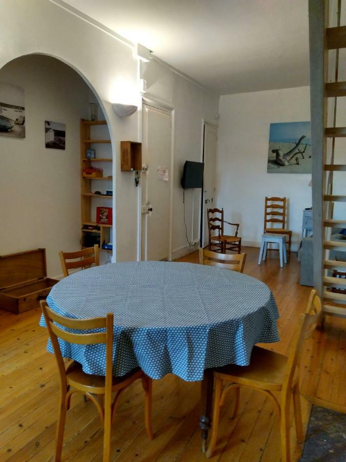 Appartement Au Calme Centre Ville A 2 Pas Du Vieux Marche Ла Рошел Екстериор снимка